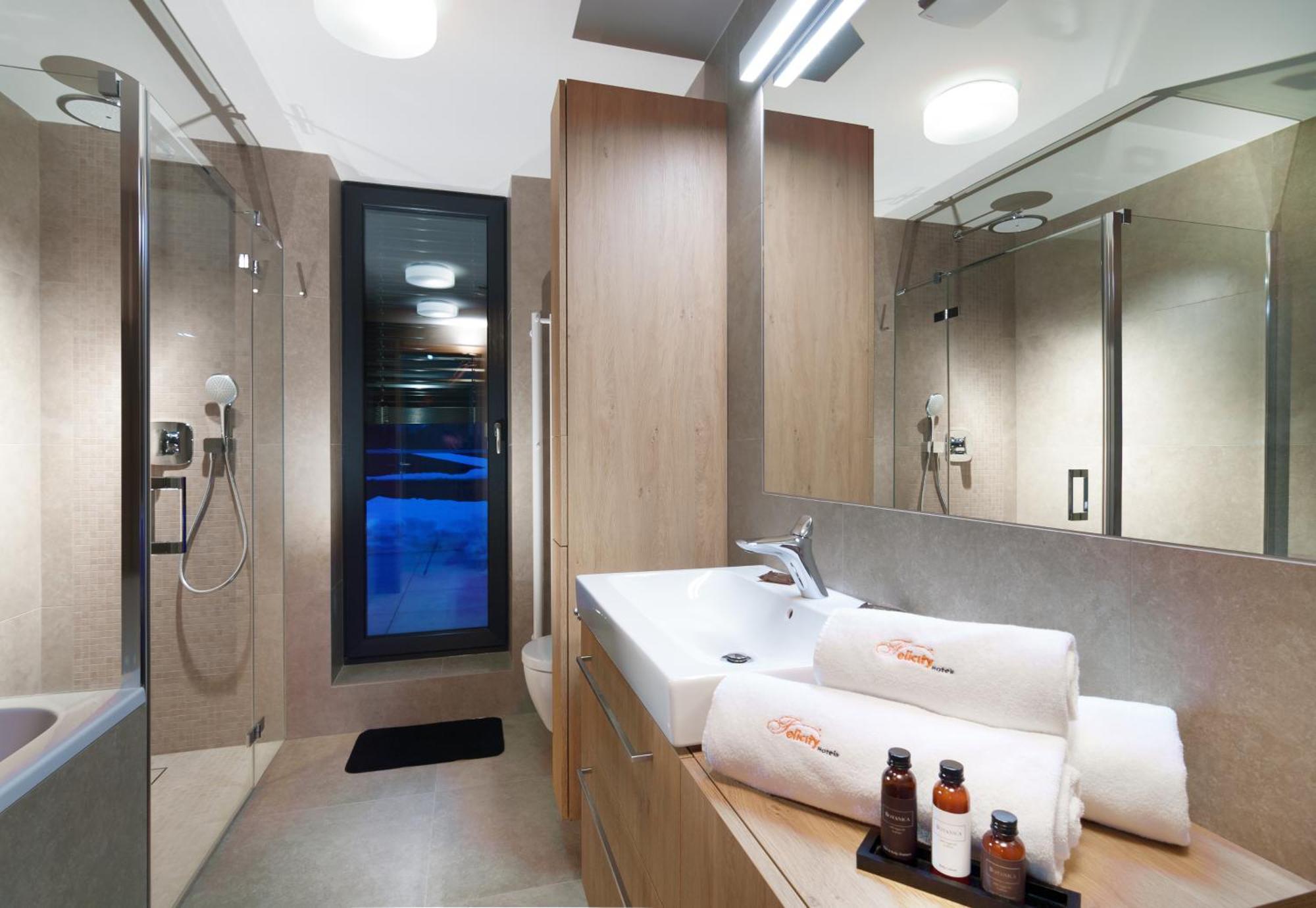 Wellness Hotel Grand Špindlerŭv Mlýn Luaran gambar